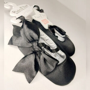 Black Rising Star Baby Shoes 9-12 month‎ with bows